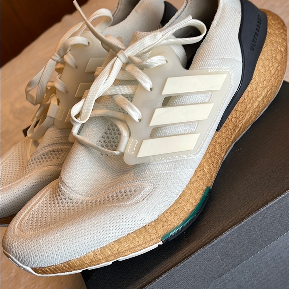 Adidas Men's White Running Shoes